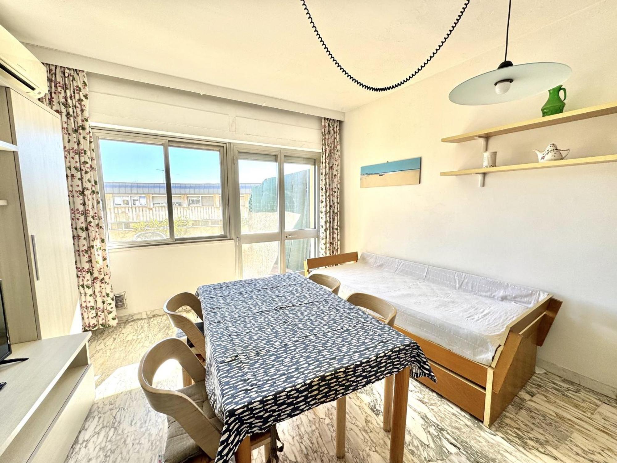 Imperiale Apartment Tirrenia Exterior photo